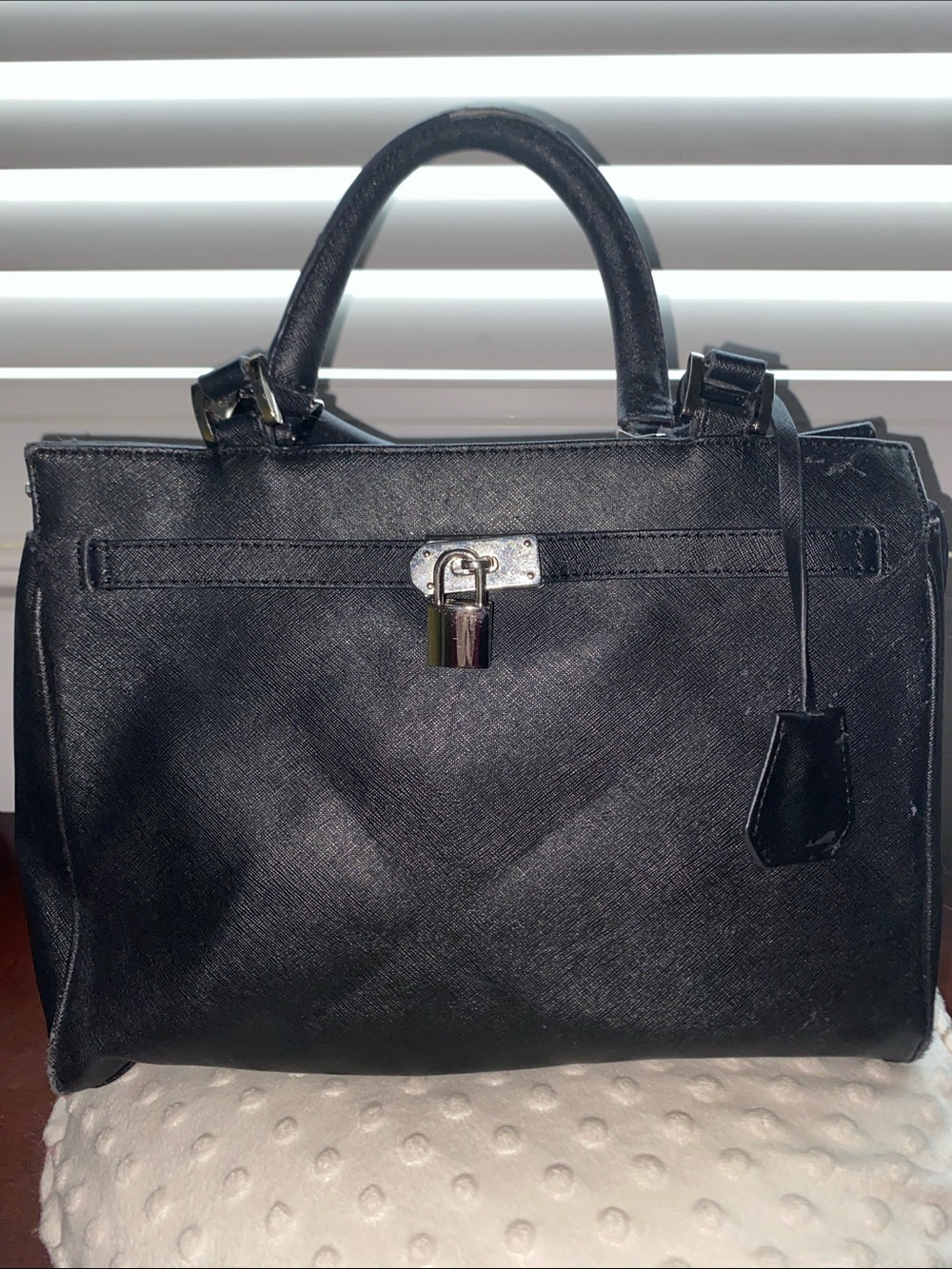 Elegant Black Handbag